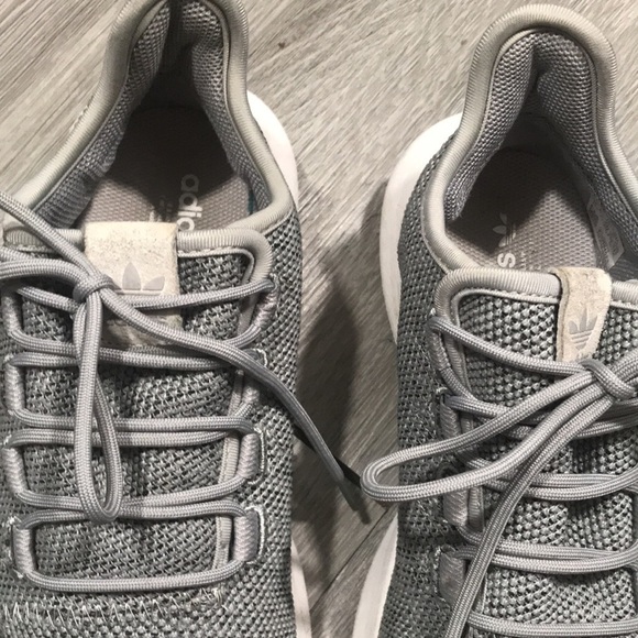 ADIDAS TUBULAR SHADOW KNIT ATHLETIC LIFESTYLE SNEAKERS size 8 - Picture 2 of 8